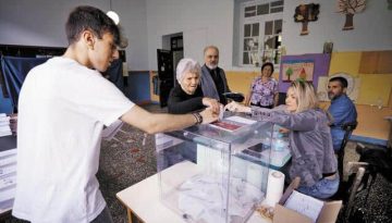 &Omicron; ά&gamma;&nu;&omega;&sigma;&tau;&omicron;&sigmaf; &Chi; &tau;&eta;&sigmaf; &psi;ή&phi;&omicron;&upsilon; &alpha;&nu;ά&gamma;&kappa;&eta;&sigmaf;