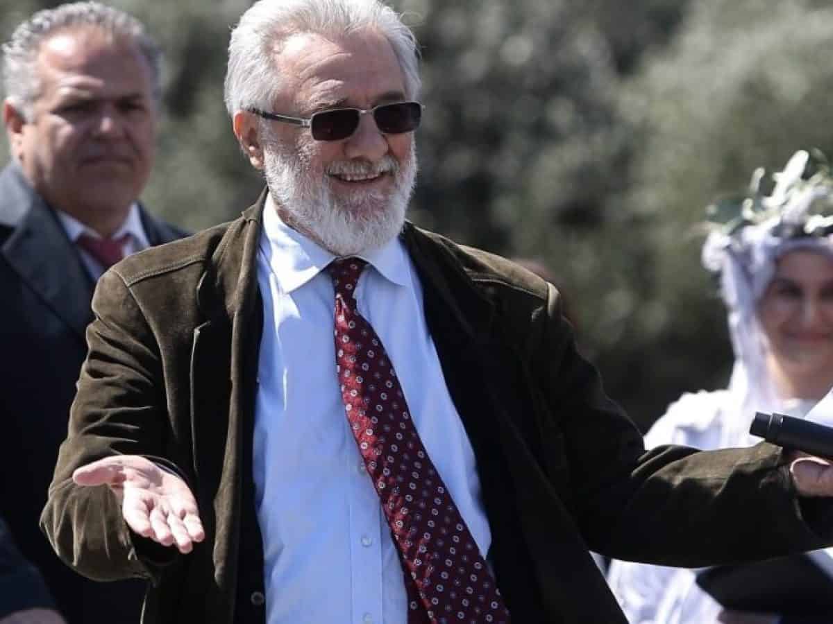 &Omicron; &laquo;&Kappa;&alpha;&pi;&omicron;&delta;ί&sigma;&tau;&rho;&iota;&alpha;&sigmaf;&raquo; &kappa;&alpha;&iota; &tau;&omicron;&hellip; &chi;&alpha;&lambda;ί &tau;&eta;&sigmaf; &Mu;&alpha;&rho;ί&alpha;&sigmaf;