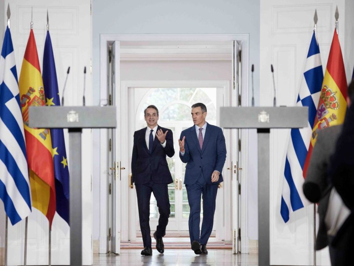 Ο Κυρ. Μητσοτάκης στη Μαδρίτη: Συνάντηση με τον Πέδρο Σάντσεθ και τον Βασιλιά Φελίπε