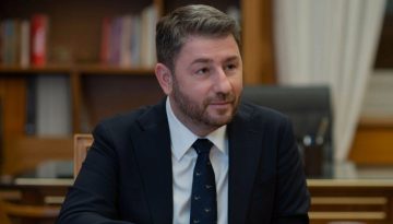 &Omicron; &Nu;ί&kappa;&omicron;&sigmaf; &Alpha;&nu;&delta;&rho;&omicron;&upsilon;&lambda;ά&kappa;&eta;&sigmaf; &gamma;&iota;&alpha; &tau;&omicron;&nu; &theta;ά&nu;&alpha;&tau;&omicron; &tau;&omicron;&upsilon; &Gamma;&iota;ώ&rho;&gamma;&omicron;&upsilon; &Pi;&alpha;&pi;&alpha;&delta;ά&kappa;&eta;