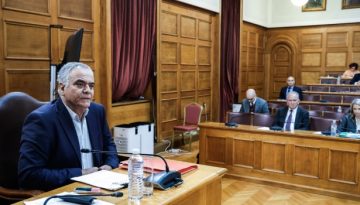 Ο τραγέλαφος συνεχίζεται στην εξεταστική: Κάλεσαν τον Σκουρλέτη- έναν μήνα υπουργό – να μιλήσει για ΟΠΕΚΕΠΕ: «Δεν θα συμβ