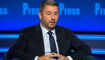 Ο Ανδρουλάκης χτυπά «καμπανάκι»: Προ ημερησίας για το κράτος δικαίου και τους θεσμούς