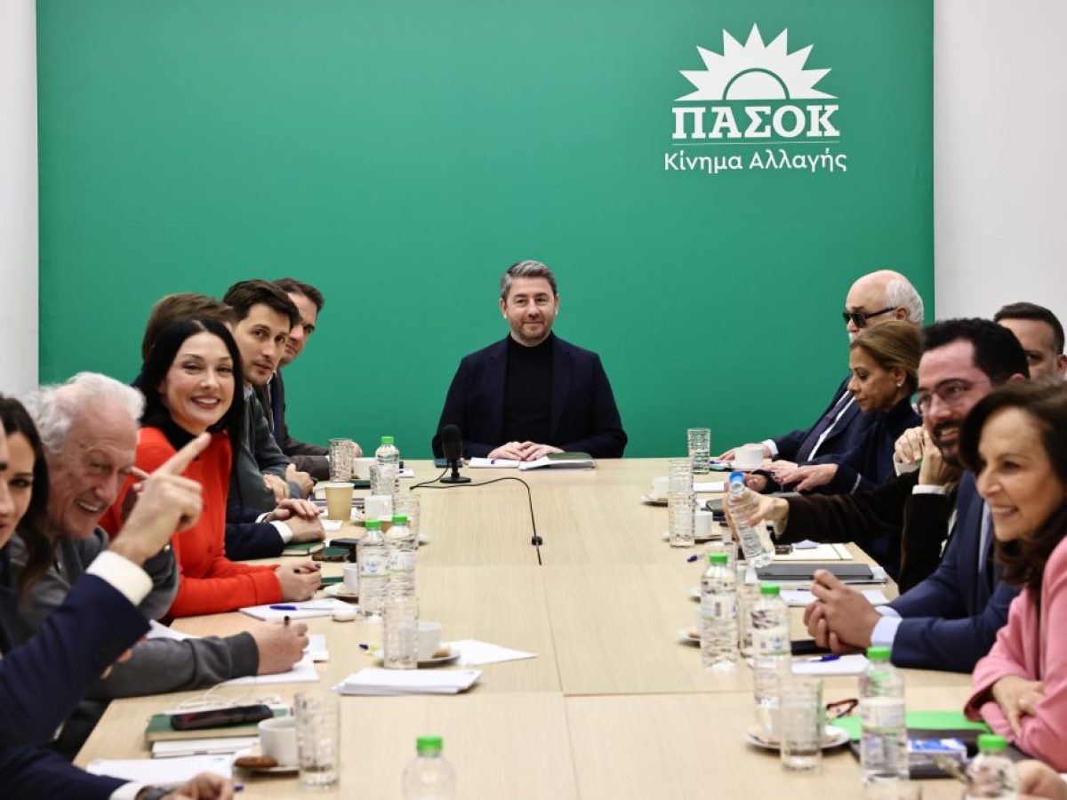 &Pi;&Alpha;&Sigma;&Omicron;&Kappa; &sigma;&epsilon; &sigma;&tau;&alpha;&upsilon;&rho;&omicron;&delta;&rho;ό&mu;&iota;: &Tau;&omicron; &pi;&alpha;&rho;&alpha;&sigma;&kappa;ή&nu;&iota;&omicron; &tau;&eta;&sigmaf; &kappa;&rho;ί&sigma;&iota;&mu;&eta;&sigmaf; &sigma;&upsilon;&nu;&epsilon;&delta;&rho;ί&alpha;&sigma;&eta;&sigmaf;