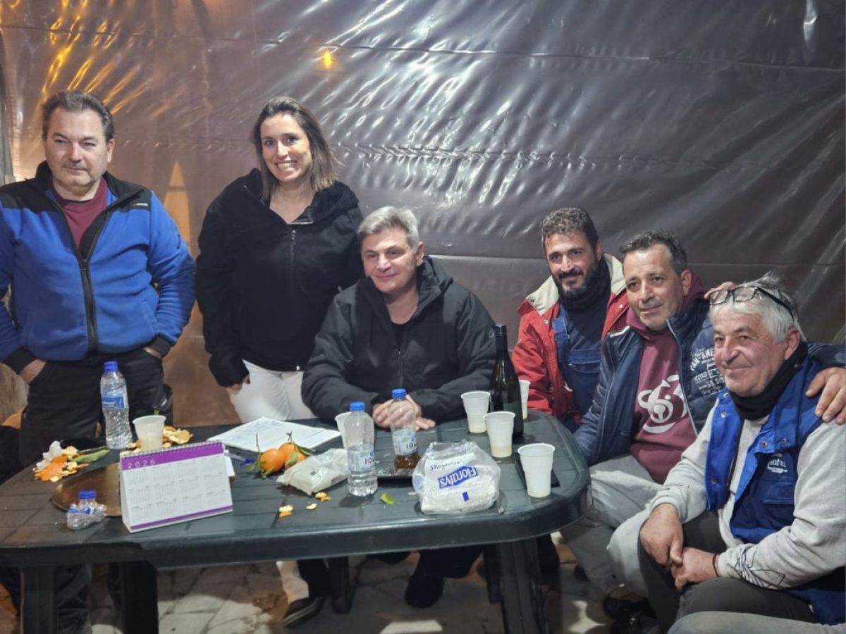 Παραμονή Πρωτοχρονιάς στα μπλόκα ο Νικόλας Φαραντούρης