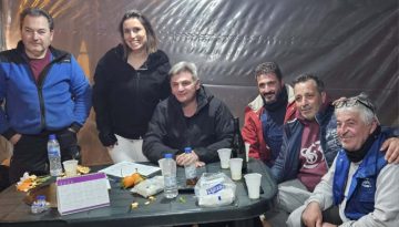 Παραμονή Πρωτοχρονιάς στα μπλόκα ο Νικόλας Φαραντούρης