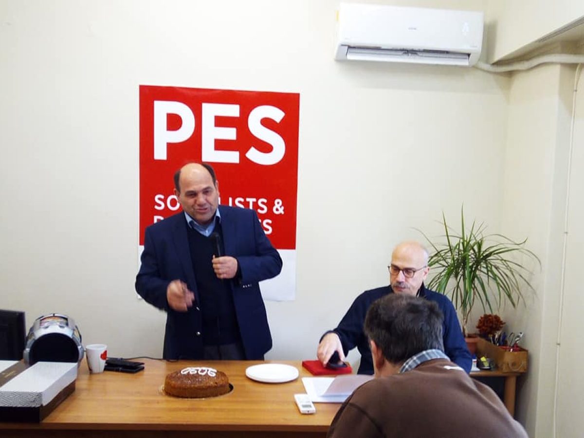 Παραιτήθηκε με αιχμές ο Γιώργος Μπουλμπασάκος από το ΠαΣοΚ – «Δυστυχώς αργά να ξαναγίνει πρωταγωνιστής»