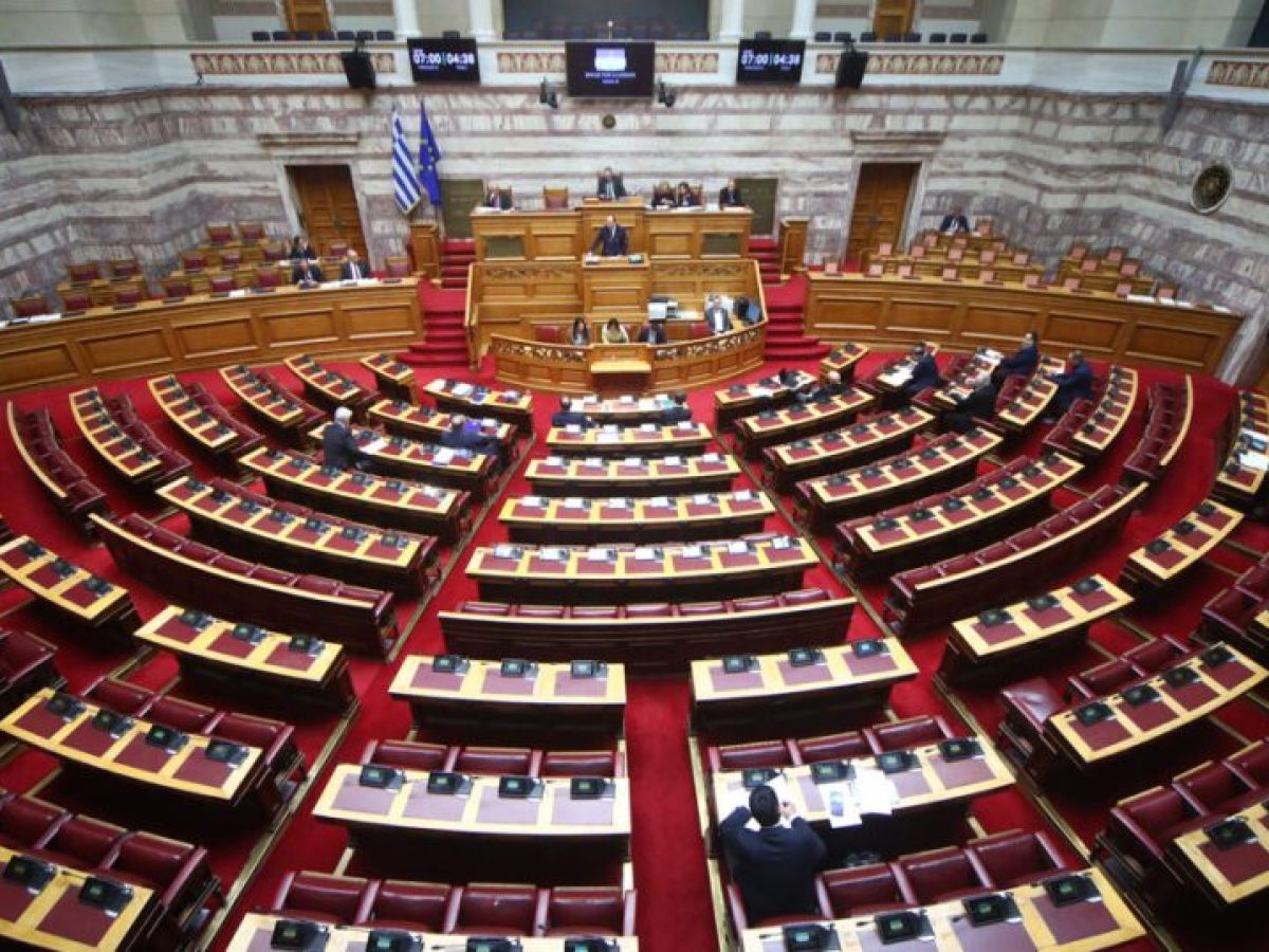 Παιχνίδια φαντασμάτων για το 2026: Ο Μητσοτάκης, ο Τσίπρας, η Καρυστιανού και ο Ντ’ Αρτανιάν