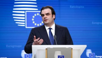 &Pi;&iota;&epsilon;&rho;&rho;&alpha;&kappa;ά&kappa;&eta;&sigmaf;:  &Alpha;&phi;&iota;έ&rho;&omega;&mu;&alpha; &tau;&omicron;&upsilon; Il Foglio &sigma;&tau;&omicron;&nu; &nu;έ&omicron; &pi;&rho;ό&epsilon;&delta;&rho;&omicron; &tau;&omicron;&upsilon; Eurogroup