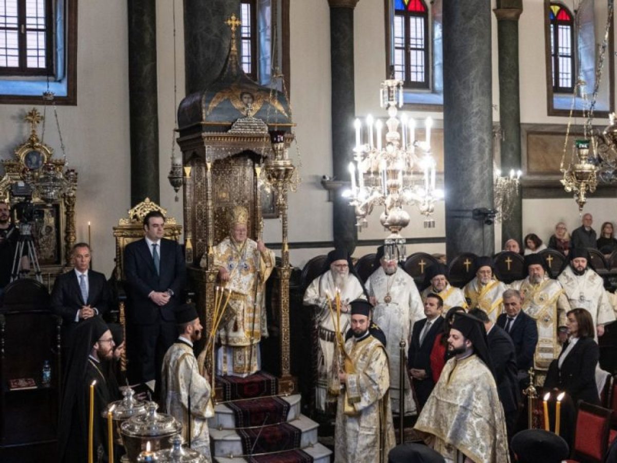 Πιερρακάκης: Η κυβέρνηση στο πλευρό των ελληνορθόδοξων κοινοτήτων στο εξωτερικό – 600 οργανικές θέσεις κληρικών