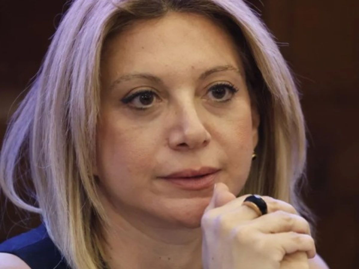 Πυρ ομαδόν για τις δηλώσεις Καρυστιανού περί αμβλώσεων: Παρέμβαση Μαρινάκη, σφοδρές αντιδράσεις από ΠΑΣΟΚ, ΣΥΡΙΖΑ, Νέα Αρ