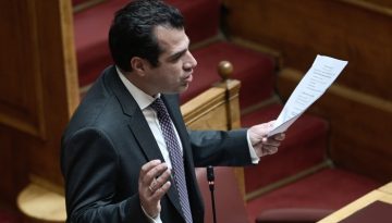 Πλεύρης: Η δημιουργία κέντρων επιστροφής παράνομων μεταναστών σε χώρες εκτός Ευρώπης αποτελεί σημαντική λύση