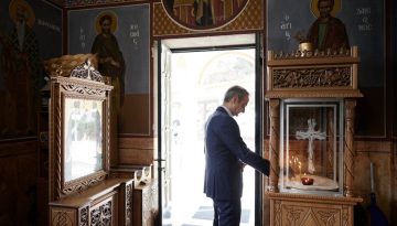 Συγκλονίζει η ανάρτηση του πρωθυπουργού: Ταξιδεύοντας για διεθνείς υποχρεώσεις της χώρας, δεν μπόρεσα να είμαι παρών στις