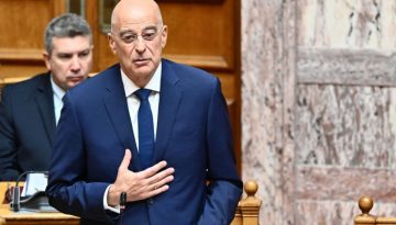 Συλλυπητήρια Δένδια για τροχαίο με φιλάθλους ΠΑΟΚ