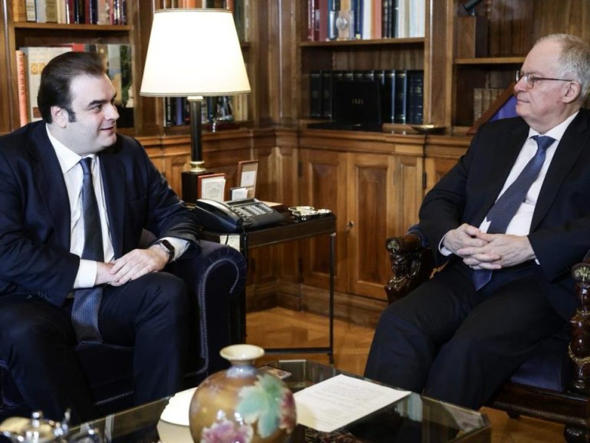 Συνάντηση Τασούλα – Πιερρακάκη στο Προεδρικό Μέγαρο