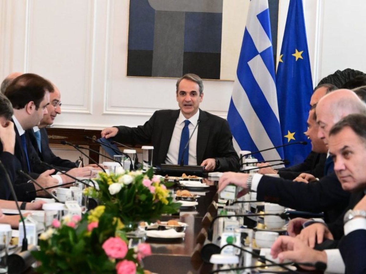 Συνεδρίαση του υπουργικού συμβουλίου τη Δευτέρα υπό τον Μητσοτάκη – Στην ατζέντα στεγαστικό, δημόσιοι υπάλληλοι και ενέργ