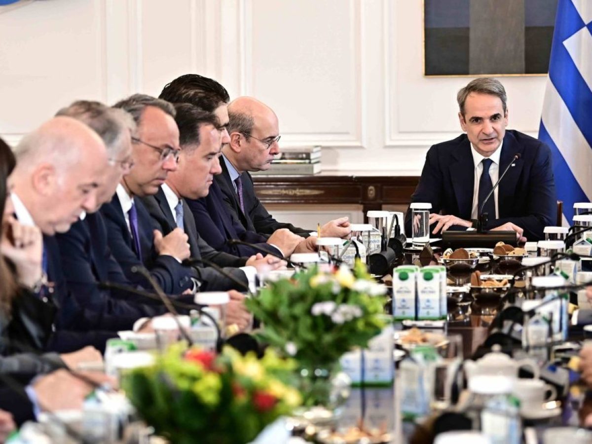 Συνεδριάζει αύριο στις 11:00 το υπουργικό συμβούλιο υπό τον πρωθυπουργό