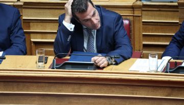 ΣΥΡΙΖΑ-ΠΣ: «Η ποινικοποίηση της αλληλεγγύης δεν μπορεί και δεν θα μείνει αναπάντητη»