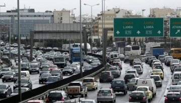 Σύσκεψη στο Μαξίμου για το κυκλοφοριακό – Τα μέτρα που συζητήθηκαν