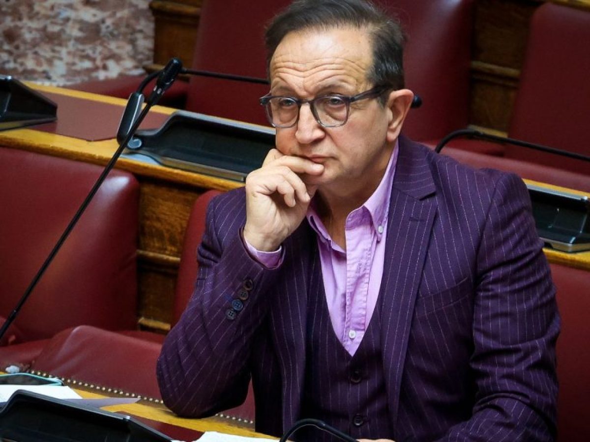 Σπύρος Μπιμπίλας: «Η πολιτική μάλλον δεν μου ταίριαξε» (Video)