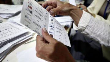 Στις 29/1 η άτυπη διακομματική για την επιστολική ψήφο των απόδημων