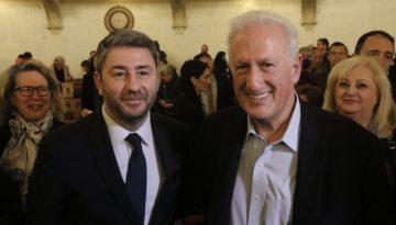 Στο ραντάρ του ΠΑΣΟΚ στελέχη για την διεύρυνση – Σκανδαλίδης: “Δεν νομίζω ότι η Κασιμάτη έχει πληγώσει το ΠΑΣΟΚ”