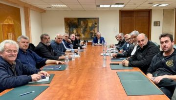 &Tau;ά&kappa;&eta;&sigmaf; &Theta;&epsilon;&omicron;&delta;&omega;&rho;&iota;&kappa;ά&kappa;&omicron;&sigmaf;: &Mu;&epsilon; &nu;&omicron;&mu;&omicron;&theta;&epsilon;&tau;&iota;&kappa;ή &pi;&rho;&omega;&tau;&omicron;&beta;&omicron;&upsilon;&lambda;ί&alpha; &epsilon;&nu;&iota;&sigma;&chi;ύ&omicron;&upsilon;&mu;&epsilon; &tau;&eta;&nu; &lambda;&epsilon;&iota;&tau;&omicron;&upsilon;&rho;&gamma;ί&alpha; &tau;&omega;&nu; &lambda;&alpha;ϊ&kappa;ώ&nu; &alpha;&gamma;&omicron;&rho;ώ&nu;