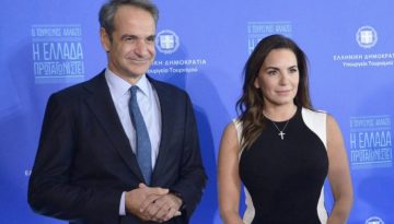 Τετ α τετ Κ. Μητσοτάκη – Όλγας Κεφαλογιάννη μετά το τέλος του υπουργικού συμβουλίου