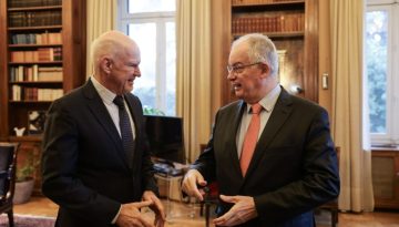 Τετ α τετ Τασούλα και Γιώργου Παπανδρέου στο Προεδρικό