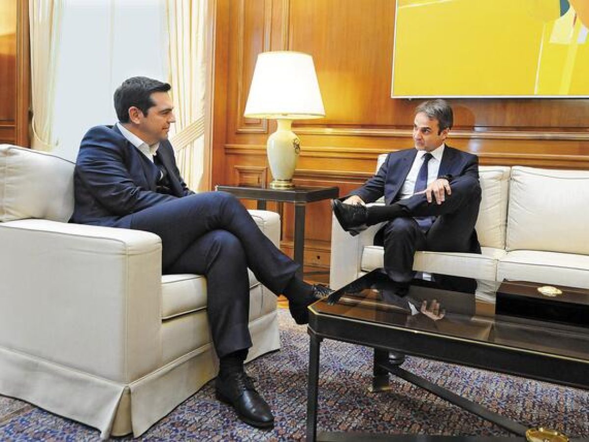 Τι νοσταλγεί ο Μητσοτάκης, πώς θέλει το 2027 η κυβέρνηση