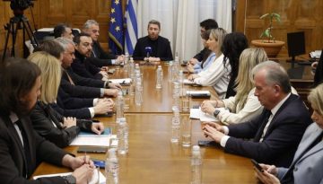 &Tau;&omicron; &Pi;&Alpha;&Sigma;&Omicron;&Kappa; &zeta;&eta;&tau;ά &sigma;ύ&gamma;&kappa;&lambda;&iota;&sigma;&eta; &tau;&eta;&sigmaf; &Epsilon;&pi;&iota;&tau;&rho;&omicron;&pi;ή&sigmaf; &Pi;&alpha;&rho;&alpha;&gamma;&omega;&gamma;ή&sigmaf; &kappa;&alpha;&iota; &Epsilon;&mu;&pi;&omicron;&rho;ί&omicron;&upsilon; &gamma;&iota;&alpha; &tau;&eta; &sigma;&upsilon;&mu;&phi;&omega;&nu;ί&alpha; MERCOSUR