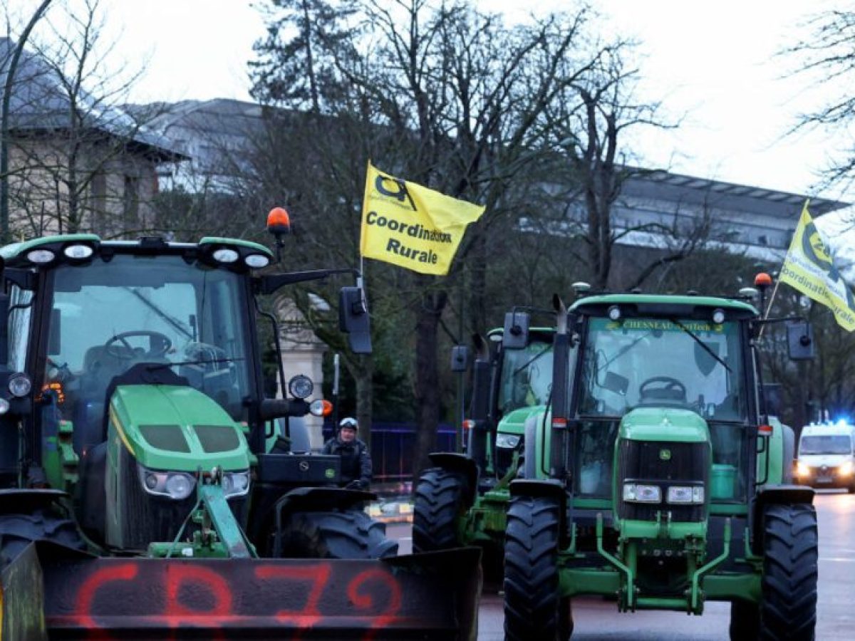 Το ΠΑΣΟΚ ζητεί «εξηγήσεις» στη Βουλή για τη συμφωνία Mercosur