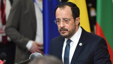 &Tau;&omicron; &beta;ί&nu;&tau;&epsilon;&omicron; &kappa;&alpha;&iota; &tau;&omicron; &Delta;&Eta;&Kappa;&Omicron; &pi;&iota;έ&zeta;&omicron;&upsilon;&nu; &tau;&eta;&nu; &kappa;&upsilon;&beta;έ&rho;&nu;&eta;&sigma;&eta; &Chi;&rho;&iota;&sigma;&tau;&omicron;&delta;&omicron;&upsilon;&lambda;ί&delta;&eta;
