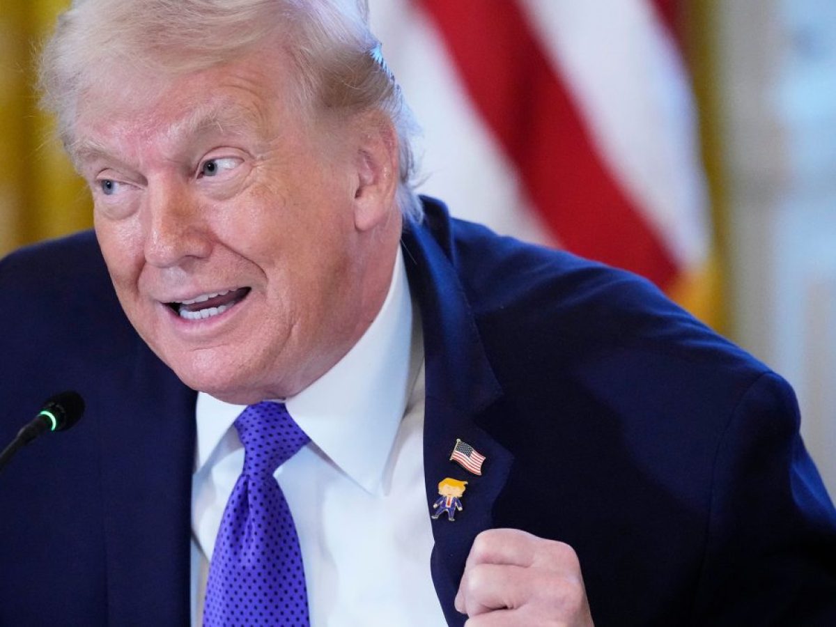 Τραμπ για Γροιλανδία και ΝΑΤΟ: «Θα δείτε πόσο μακριά θα φτάσουμε – Αμφιβάλλω αν θα μας στηρίξουν»