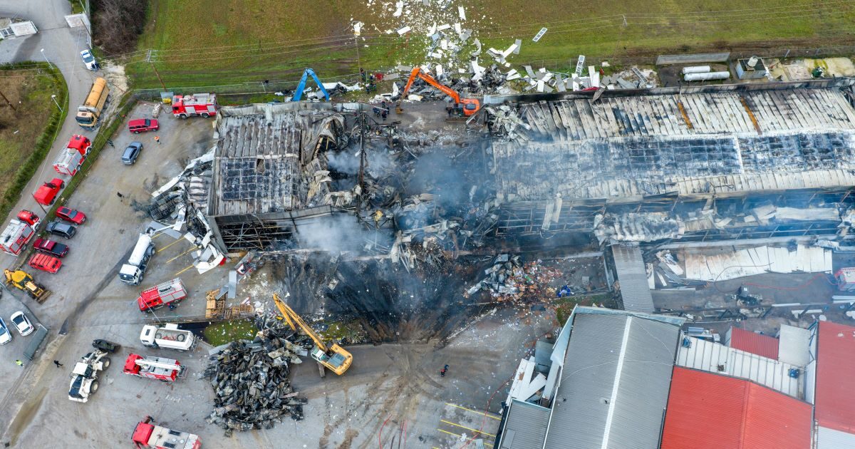 tragodia-sti-violanta-sta-charakomata