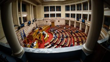 Βουλή: Η κακοκαιρία «χτύπησε» τη συζήτηση για τους αγρότες