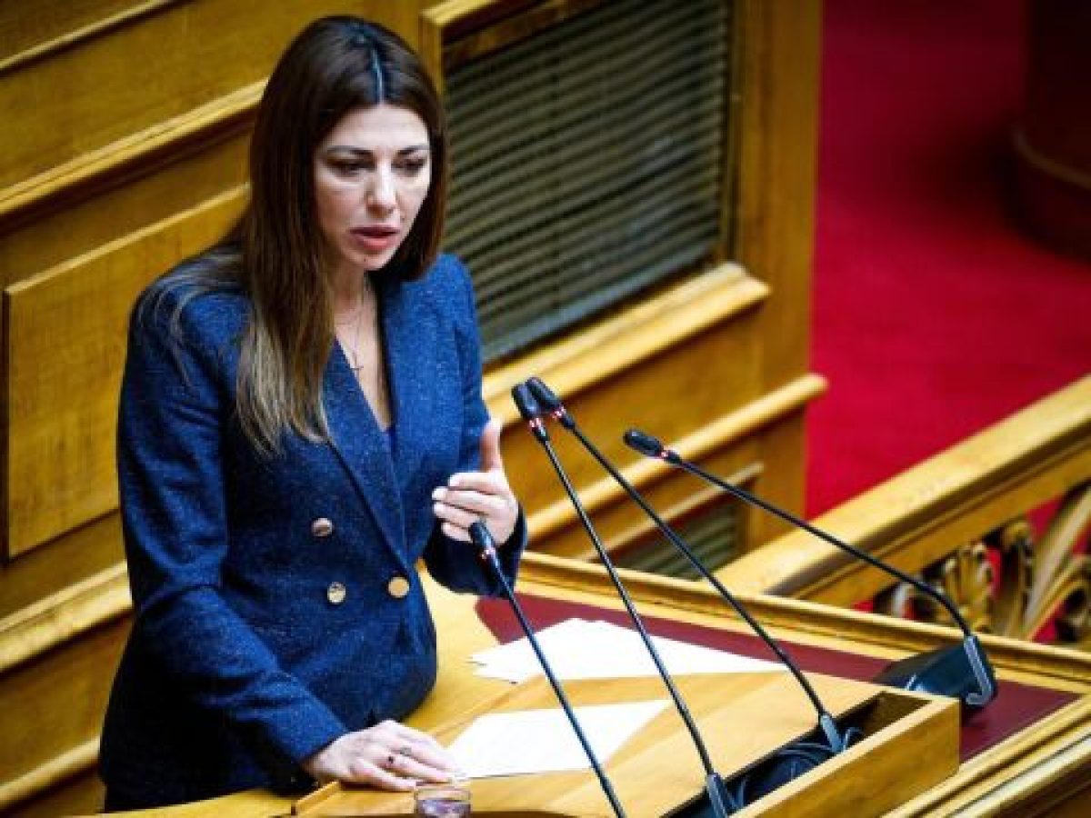 Ζαχαράκη στη Σύνοδο πρυτάνεων: Παρουσίασε τα χρηματοδοτικά εργαλεία για τα ΑΕΙ