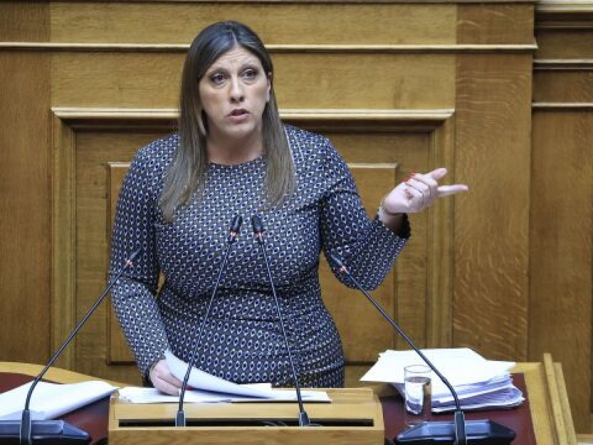 Ζωή Κωνσταντοπούλου: Με ορμή και χαμόγελο στη νέα χρονιά, για να φέρουμε Δικαιοσύνη (Εικόνες)