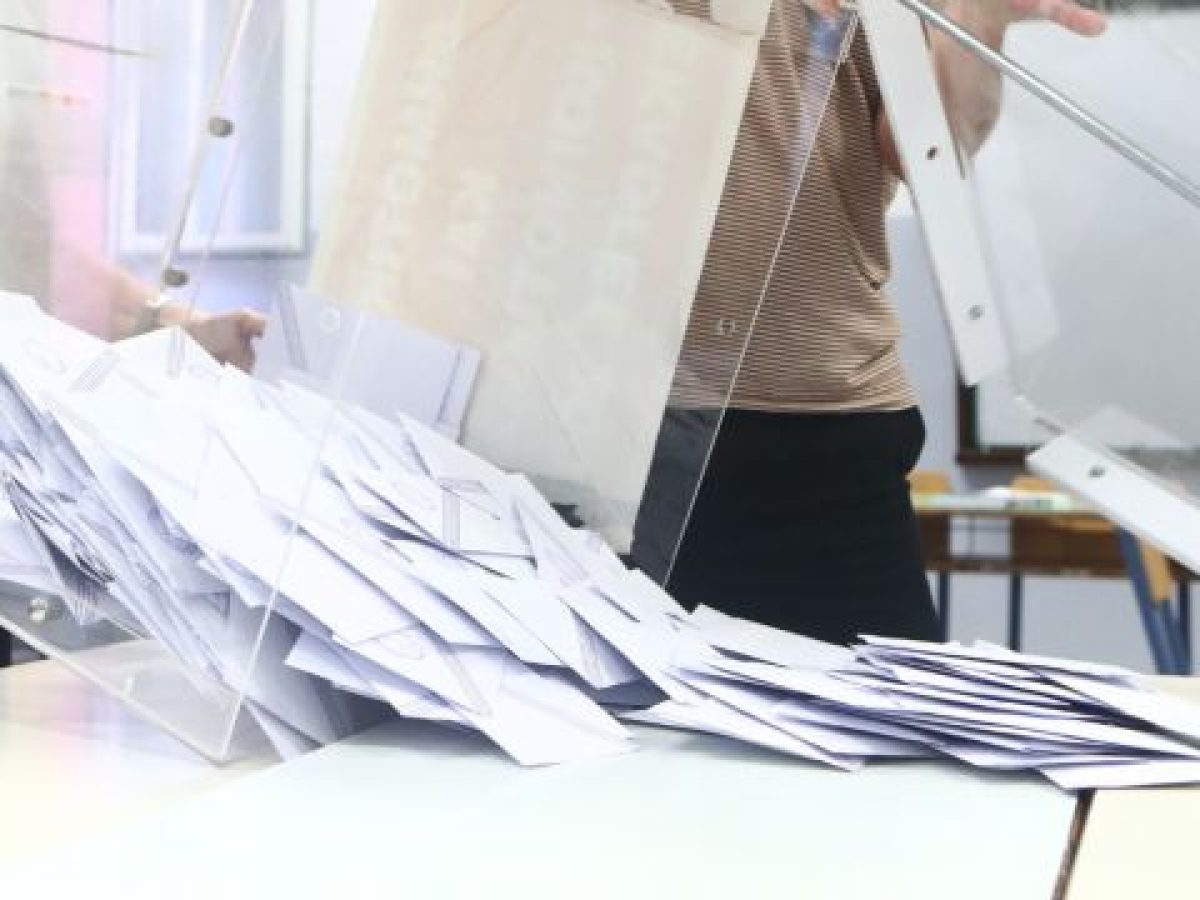 Ζούπης (Opinion Poll): Το 80% της κοινής γνώμης ζητά πολιτική σταθερότητα, η ΝΔ καλύπτει τις απώλειες – Τι είπε για το κό