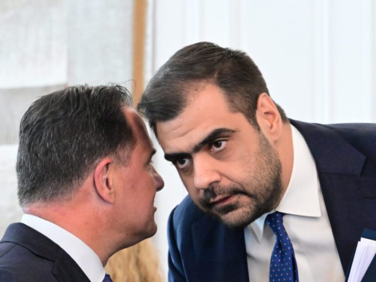 «Άδειασμα» Μαρινάκη στα σπαθιά του Γεωργιάδη για τη Βενεζουέλα