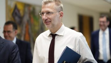 Άκης Σκέρτσος για «Βιολάντα»: «Εμπόριο πόνου» οι καταγγελίες για μαζικά εργατικά δυστυχήματα