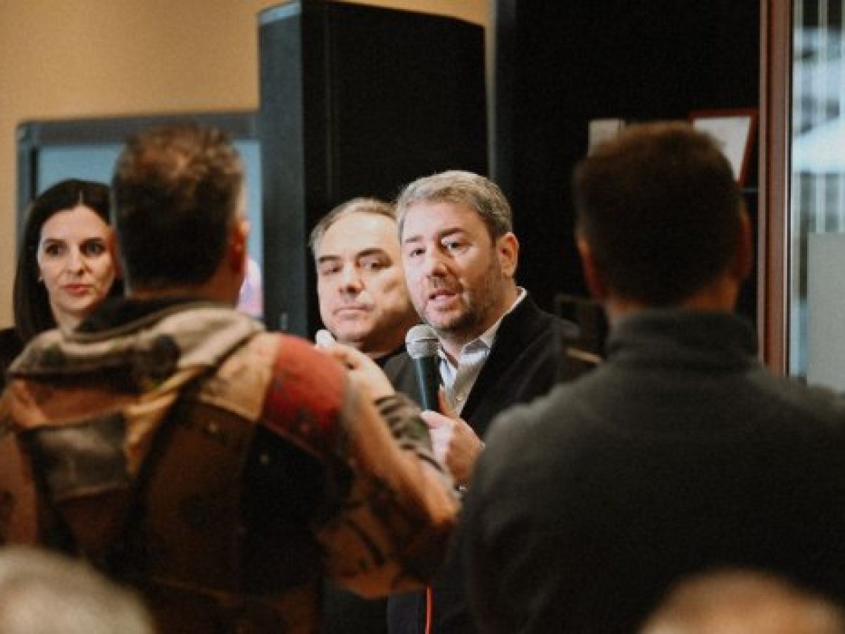 Ανδρουλάκης: Δεν έχουν μέτρο στη διαφθορά – Πολιτική αλλαγή και σταθερότητα ή τρίτη θητεία Μητσοτάκη;