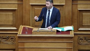 Ανδρουλάκης: Είστε υπόλογοι για τη βαθιά θεσμική κρίση – Δεν θα επιτρέψουμε να συνεχιστεί ο θεσμικός κατήφορος