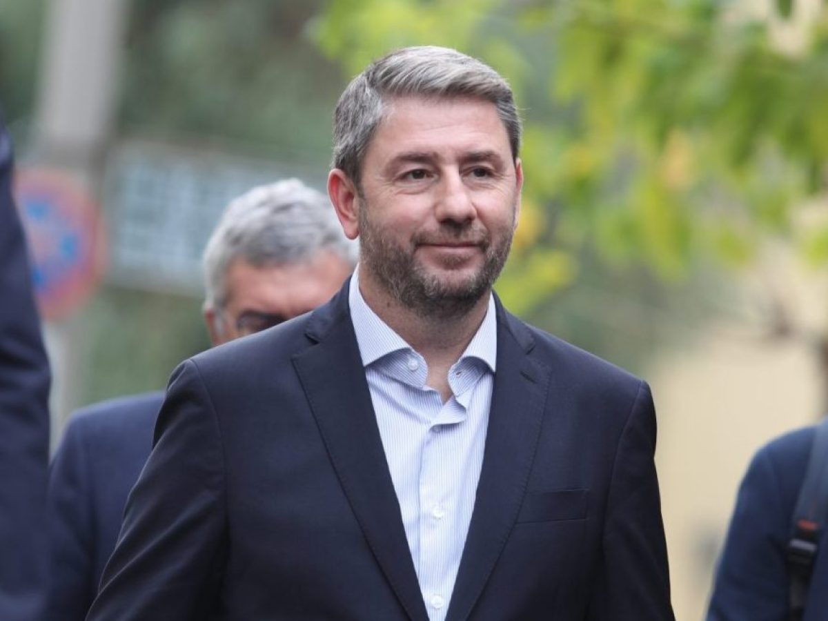 &Alpha;&nu;&delta;&rho;&omicron;&upsilon;&lambda;ά&kappa;&eta;&sigmaf; &alpha;&pi;ό &Kappa;&alpha;&tau;&alpha;&nu;&tau;&zeta;ά&rho;&omicron;: &laquo;&Tau;&alpha; &pi;&alpha;&iota;&delta;&iota;ά &kappa;&alpha;&iota; &omicron; &pi;&omicron;&lambda;&iota;&tau;&iota;&sigma;&mu;ό&sigmaf; &mu;&alpha;&sigmaf; &epsilon;ί&nu;&alpha;&iota; &tau;&omicron; &mu;έ&lambda;&lambda;&omicron;&nu; &mu;&alpha;&sigmaf;&raquo;