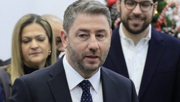&Alpha;&nu;&delta;&rho;&omicron;&upsilon;&lambda;ά&kappa;&eta;&sigmaf;: &Omicron;&iota; &kappa;&alpha;&tau;&alpha;&kappa;&tau;ή&sigma;&epsilon;&iota;&sigmaf; &tau;&omicron;&upsilon; &kappa;. &Mu;&eta;&tau;&sigma;&omicron;&tau;ά&kappa;&eta; &alpha;&phi;&omicron;&rho;&omicron;ύ&nu; &tau;&omicron;&upsilon;&sigmaf; &omicron;&lambda;&iota;&gamma;ά&rho;&chi;&epsilon;&sigmaf;, ό&chi;&iota; &tau;&eta;&nu; &kappa;&omicron;&iota;&nu;&omega;&nu;ί&alpha;