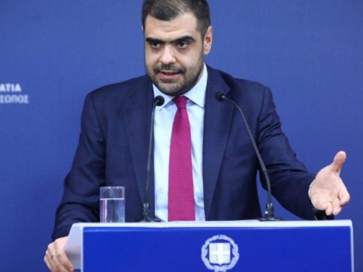 &Alpha;&pi;ά&nu;&tau;&eta;&sigma;&eta; &Mu;&alpha;&rho;&iota;&nu;ά&kappa;&eta; &sigma;&epsilon; &Lambda;&alpha;&beta;&rho;ό&phi;: &Eta; &Epsilon;&lambda;&lambda;ά&delta;&alpha; &sigma;&upsilon;&nu;&tau;ά&sigma;&sigma;&epsilon;&tau;&alpha;&iota; &mu;&epsilon; &tau;&eta; &sigma;&omega;&sigma;&tau;ή &pi;&lambda;&epsilon;&upsilon;&rho;ά &tau;&eta;&sigmaf; &iota;&sigma;&tau;&omicron;&rho;ί&alpha;&sigmaf;