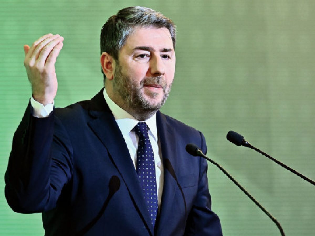 Comeback &Alpha;&nu;&delta;&rho;&omicron;&upsilon;&lambda;ά&kappa;&eta; &mu;&epsilon; &epsilon;&pi;ί&kappa;&alpha;&iota;&rho;&eta; &epsilon;&rho;ώ&tau;&eta;&sigma;&eta; &sigma;&tau;&omicron;&nu; &Kappa;&upsilon;&rho;&iota;ά&kappa;&omicron; &Mu;&eta;&tau;&sigma;&omicron;&tau;ά&kappa;&eta; &gamma;&iota;&alpha; &tau;&eta;&nu; &epsilon;&nu;έ&rho;&gamma;&epsilon;&iota;&alpha;