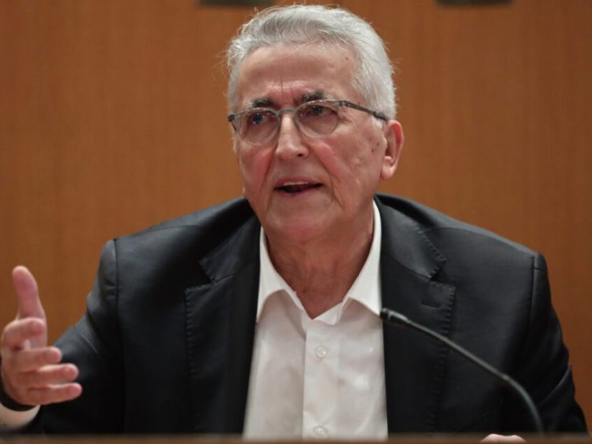 H υπόθεση Παναγόπουλου έχει και βαθύ «γαλάζιο» χρώμα