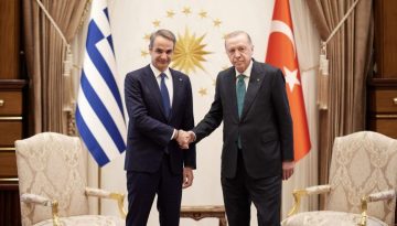 LIVE: &Sigma;&tau;&omicron; &Lambda;&epsilon;&upsilon;&kappa;ό &Pi;&alpha;&lambda;ά&tau;&iota; &omicron; &Mu;&eta;&tau;&sigma;&omicron;&tau;ά&kappa;&eta;&sigmaf; &ndash; &Sigma;&epsilon; &epsilon;&xi;έ&lambda;&iota;&xi;&eta; &eta; &sigma;&upsilon;&nu;ά&nu;&tau;&eta;&sigma;&eta; &mu;&epsilon; &tau;&omicron;&nu; &Epsilon;&rho;&nu;&tau;&omicron;&gamma;ά&nu;