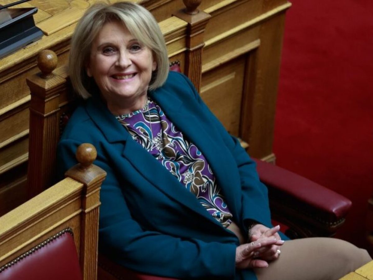 «Αυτοί με μια σφαλιάρα φεύγουν» – Η Βούλτεψη συγκρίνει τους κομμουνιστές της Καισαριανής με τους σημερινούς