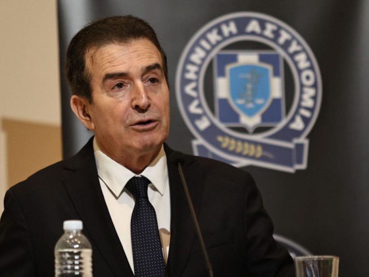 Χρυσοχοΐδης: Συνεχής επαγρύπνηση για την καταπολέμηση του εγκλήματος – 1400 αστυνομικοί στην Αττική το 2026